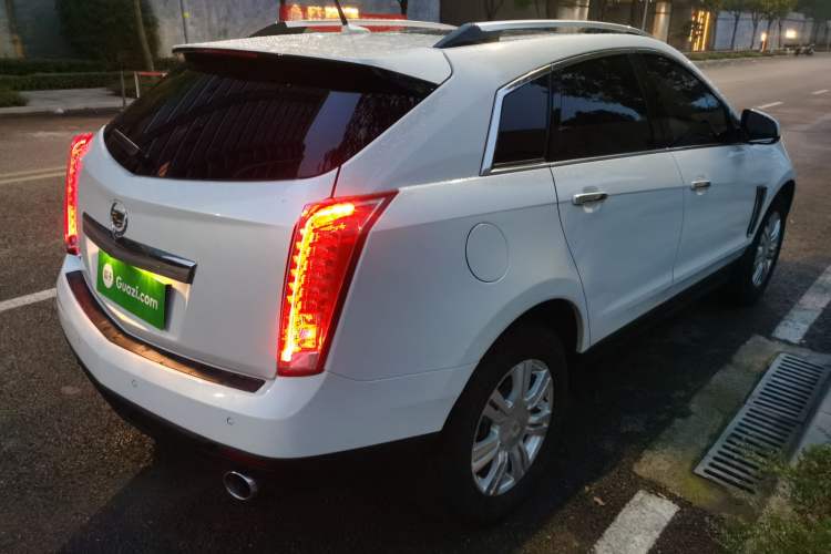 Used Cadillac SRX 2014 3.0L Elite Model Rear Right 45 Deg
