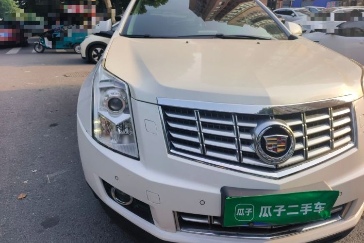 Used Cadillac SRX 2014 3.0L Elite Model Right Front Headlight