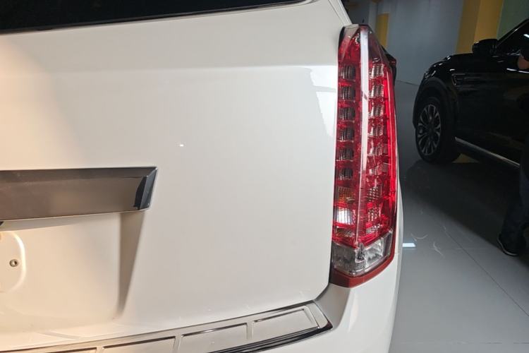 Used Cadillac SRX 2014 3.0L Comfort Model Right Rear Taillight