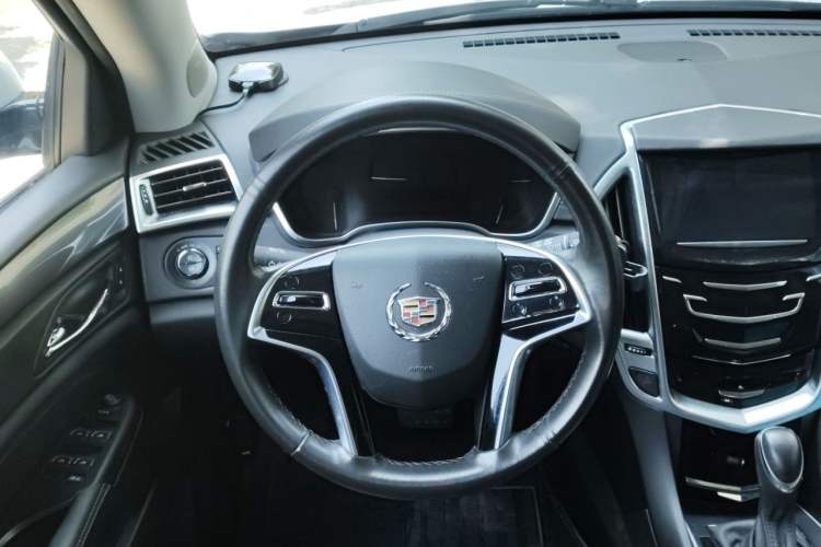 Used Cadillac SRX 2014 3.0L Comfort Model Steering Wheel