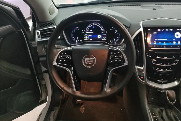 Used Cadillac SRX 2014 3.0L Comfort Model Steering Wheel