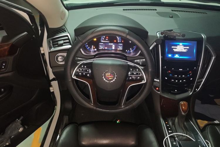 Used Cadillac SRX 2014 3.0L Luxury Model Steering Wheel