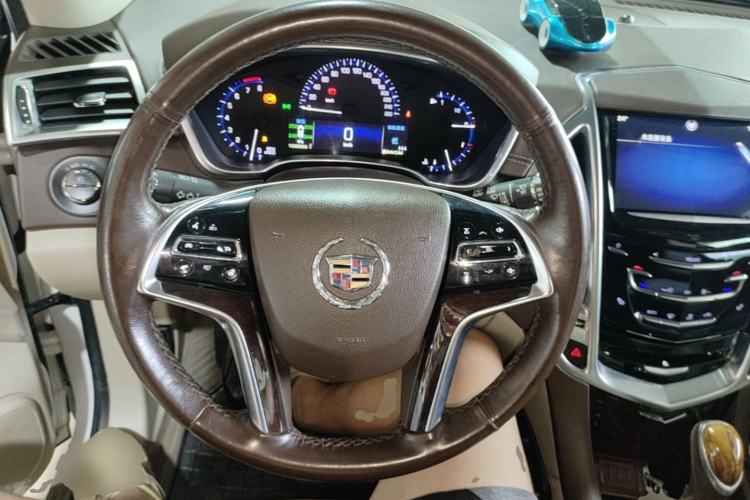 Used Cadillac SRX 2014 3.0L Elite Model Steering Wheel