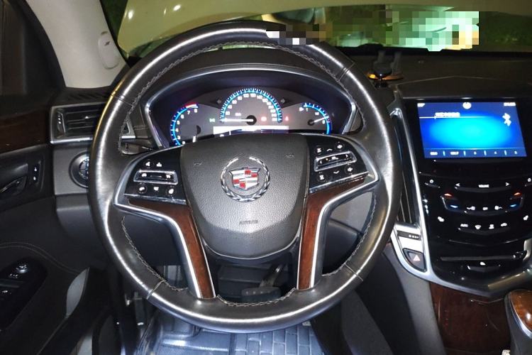 Used Cadillac SRX 2014 3.0L Elite Model Steering Wheel