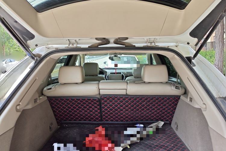 Used Cadillac SRX 2014 3.0L Elite Model Trunk