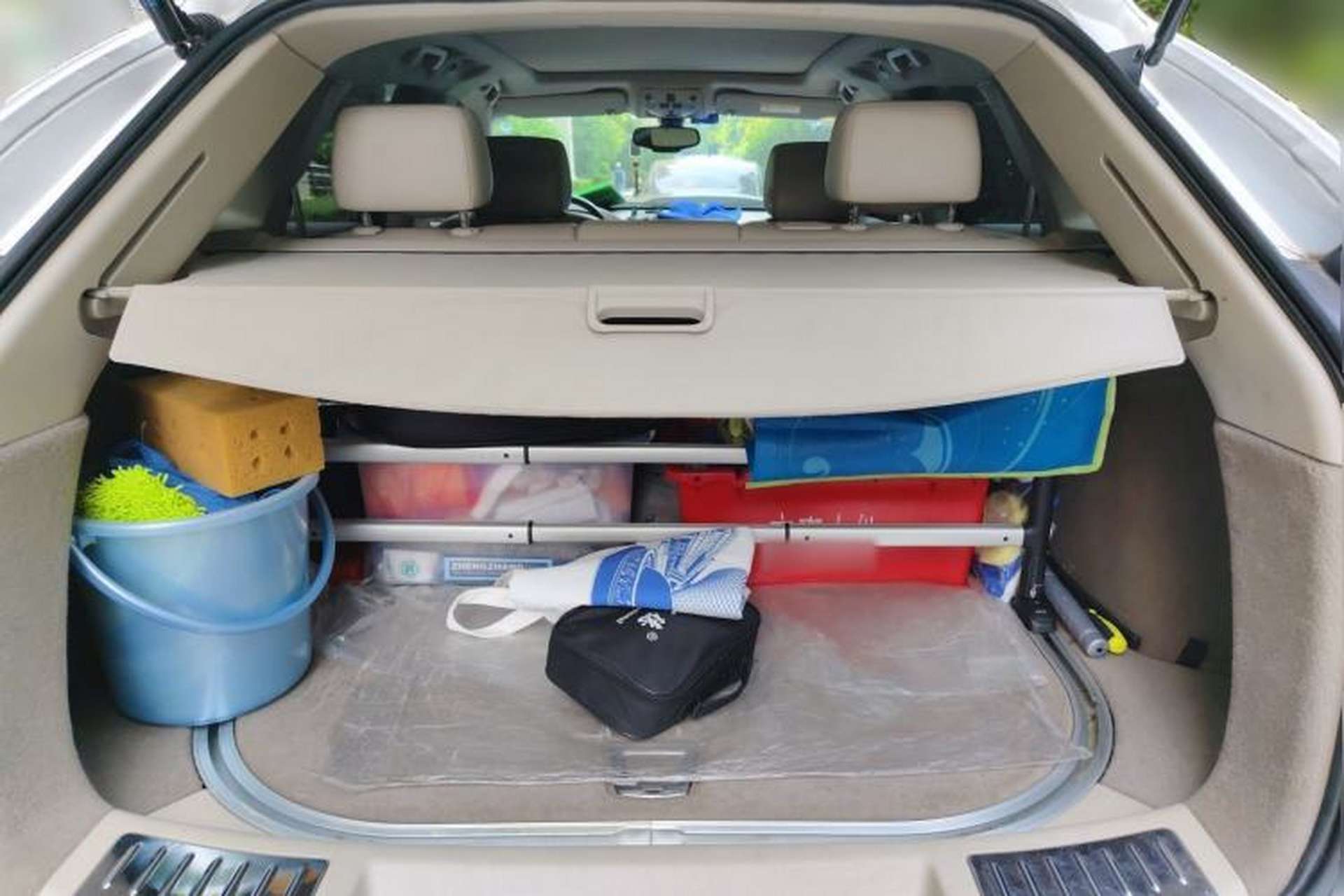 Used Cadillac SRX 2014 3.0L Elite Model Trunk
