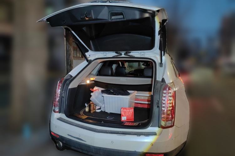 Used Cadillac SRX 2014 3.0L Luxury Model Trunk