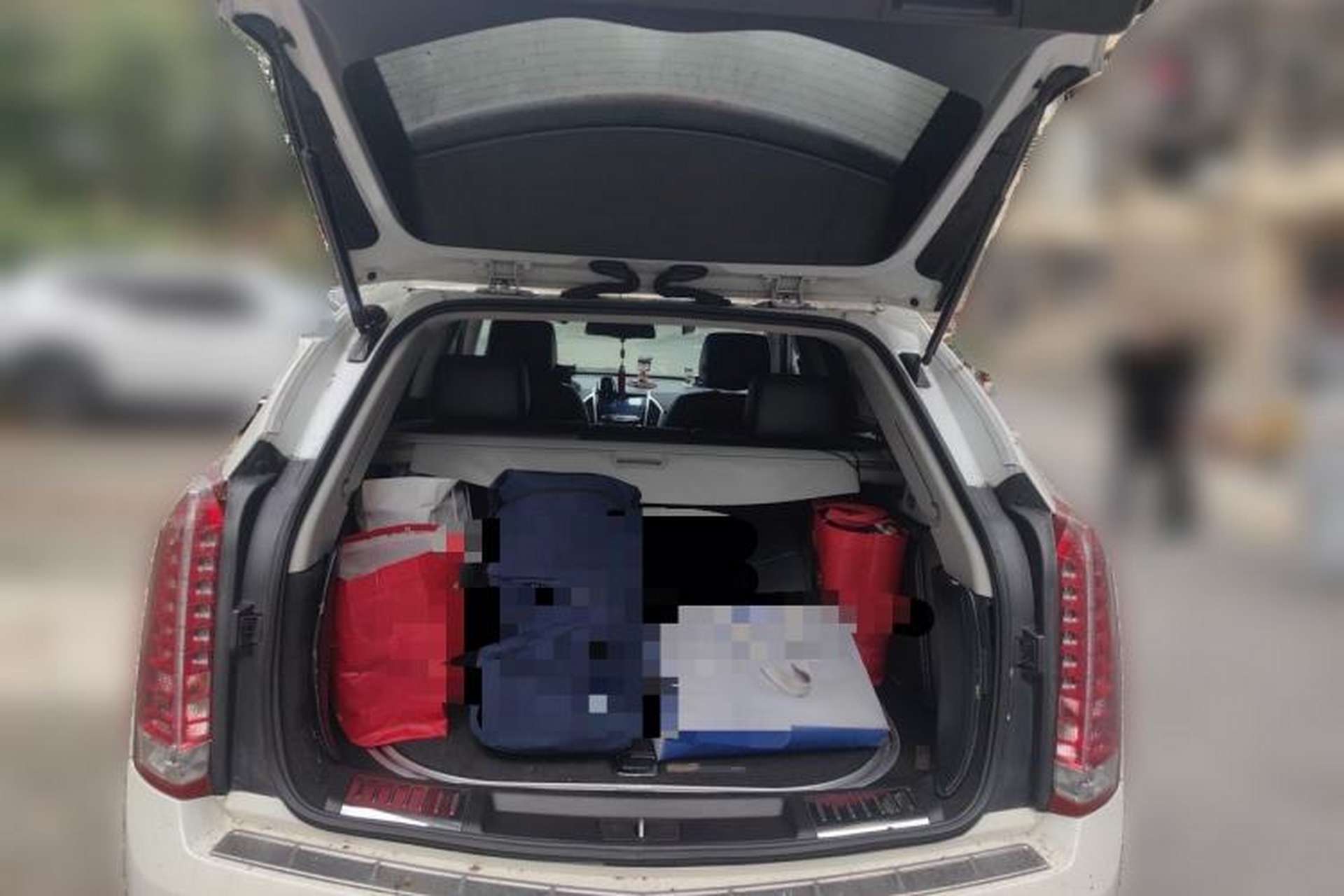 Used Cadillac SRX 2014 3.0L Elite Model Trunk