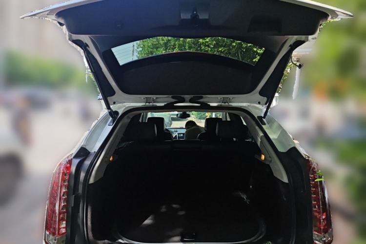 Used Cadillac SRX 2014 3.0L Leading Model Trunk