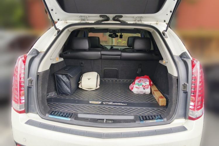Used Cadillac SRX 2014 3.0L Comfort Model Trunk