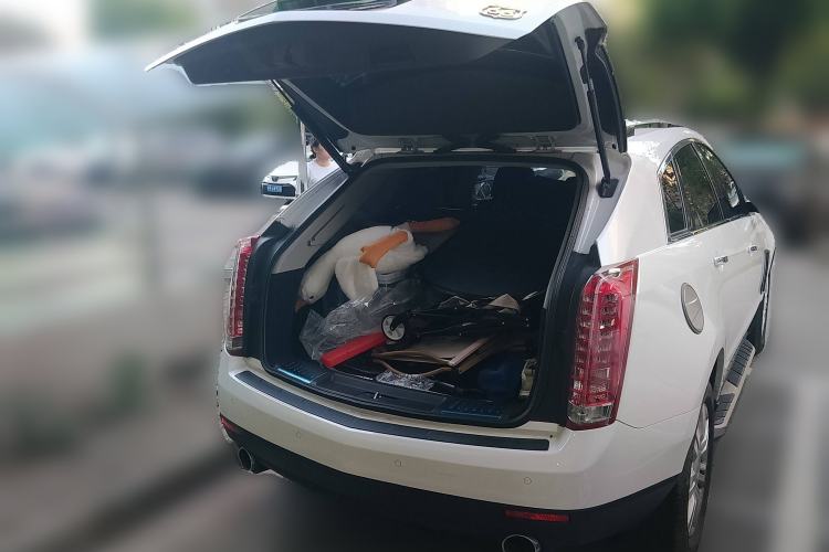 Used Cadillac SRX 2014 3.0L Luxury Model Trunk