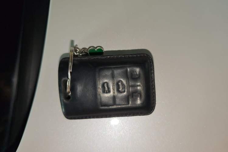 Used Cadillac SRX 2014 3.0L Comfort Model Vehicle Key