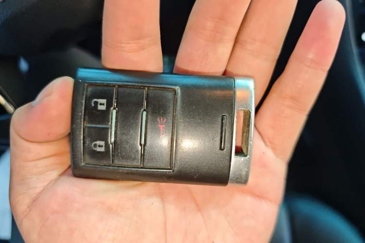 Used Cadillac SRX 2014 3.0L Comfort Model Vehicle Key
