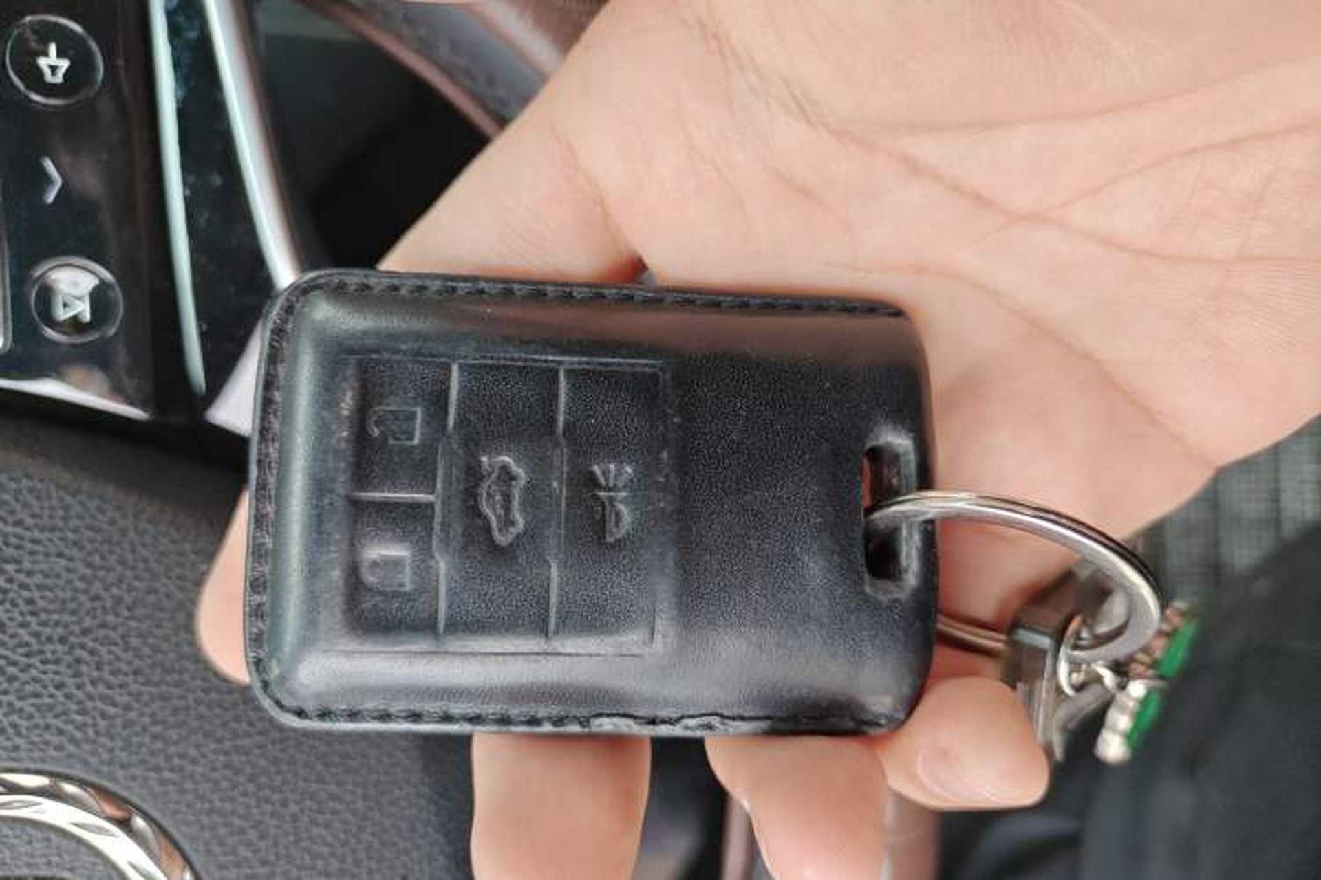 Used Cadillac SRX 2014 3.0L Comfort Model Vehicle Key
