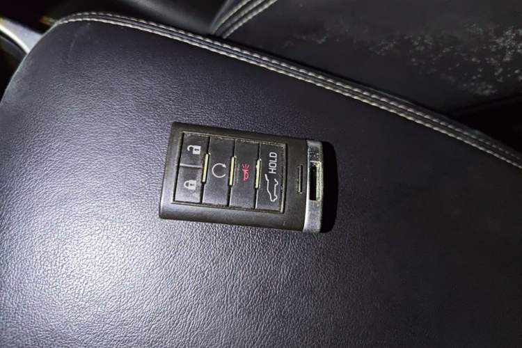 Used Cadillac SRX 2014 3.0L Elite Model Vehicle Key