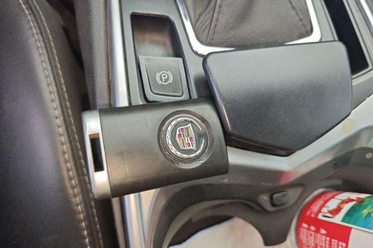 Used Cadillac SRX 2014 3.0L Comfort Model Vehicle Key
