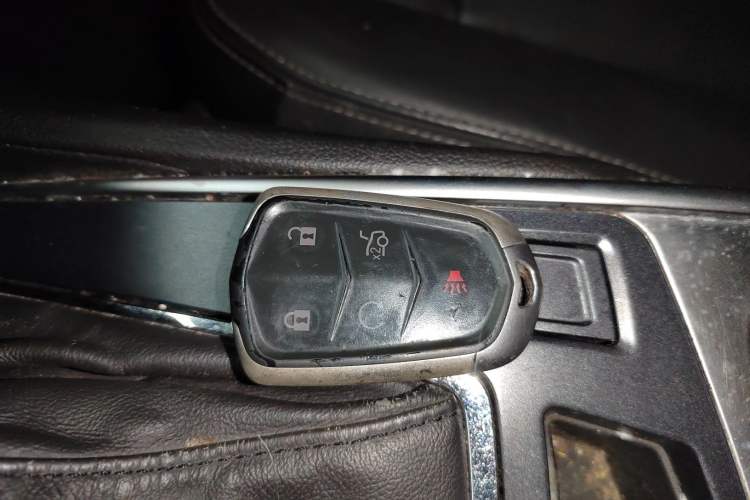 Used Cadillac SRX 2014 3.0L Leading Model Vehicle Key