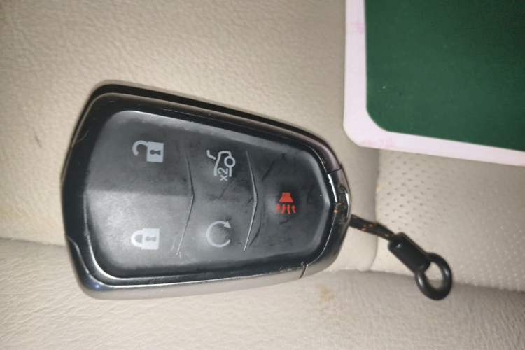Used Cadillac SRX 2014 3.0L Elite Model Vehicle Key