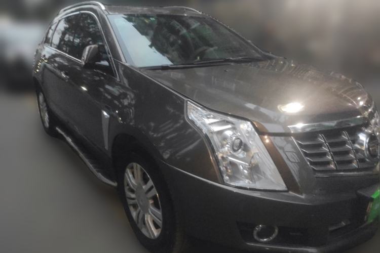 Used Cadillac SRX 2014 3.0L Elite Model Front Right 45 Deg