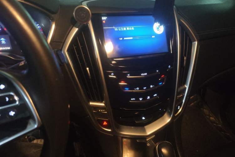Used Cadillac SRX 2015 3.0L Comfort Version Audio And AC Panel