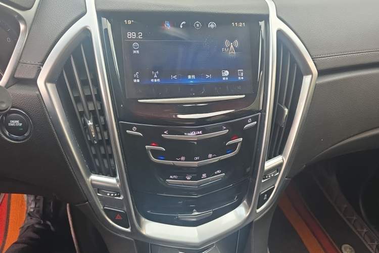 Used Cadillac SRX 2015 3.0L Comfort Version Audio And AC Panel