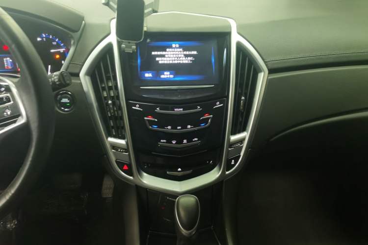 Used Cadillac SRX 2015 3.0L Comfort Version Audio And AC Panel