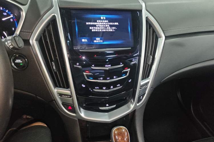 Used Cadillac SRX 2015 3.0L Elite Model Audio And AC Panel