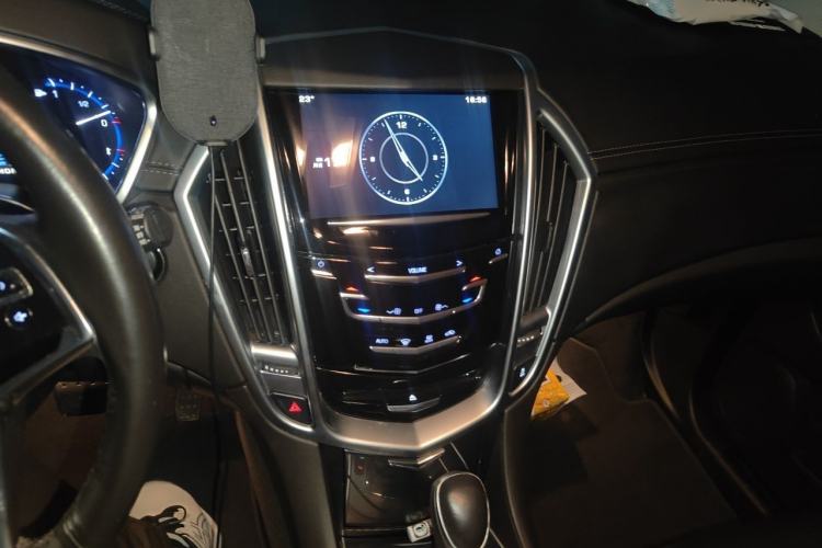 Used Cadillac SRX 2015 3.0L Comfort Version Audio And AC Panel
