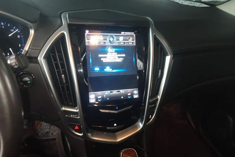 Used Cadillac SRX 2015 3.0L Elite Model Audio And AC Panel