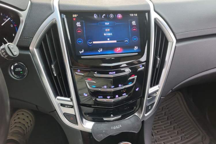 Used Cadillac SRX 2015 3.0L Elite Model Audio And AC Panel