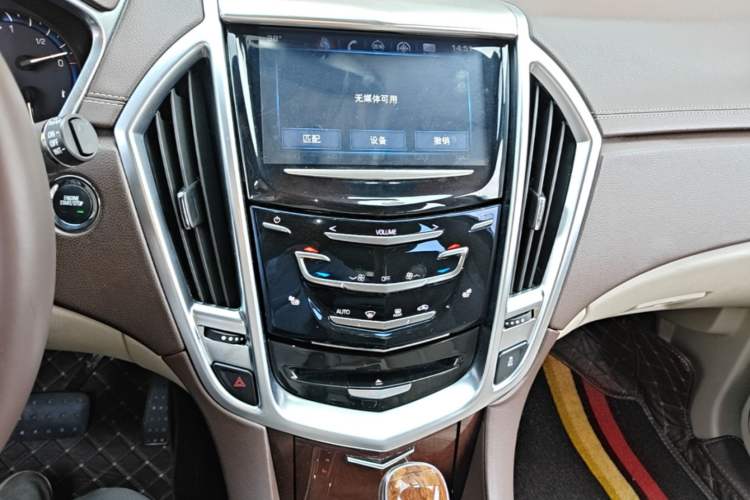Used Cadillac SRX 2015 3.0L Elite Model Audio And AC Panel