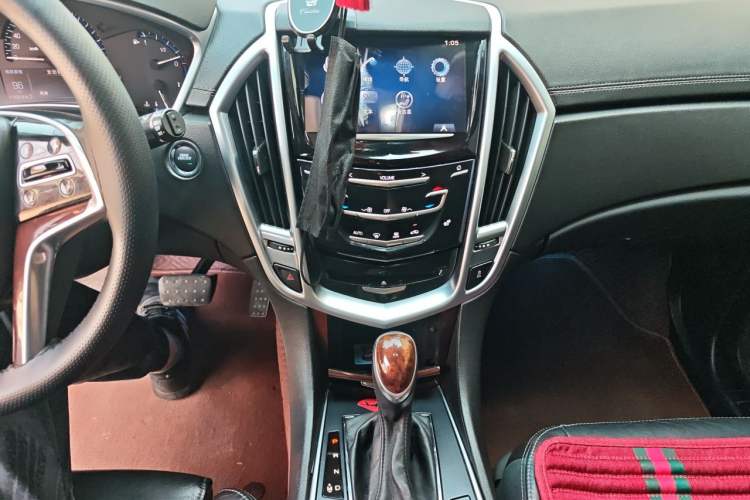 Used Cadillac SRX 2015 3.0L Elite Model Audio And AC Panel