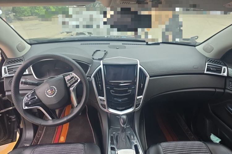 Used Cadillac SRX 2015 3.0L Comfort Version Center Console