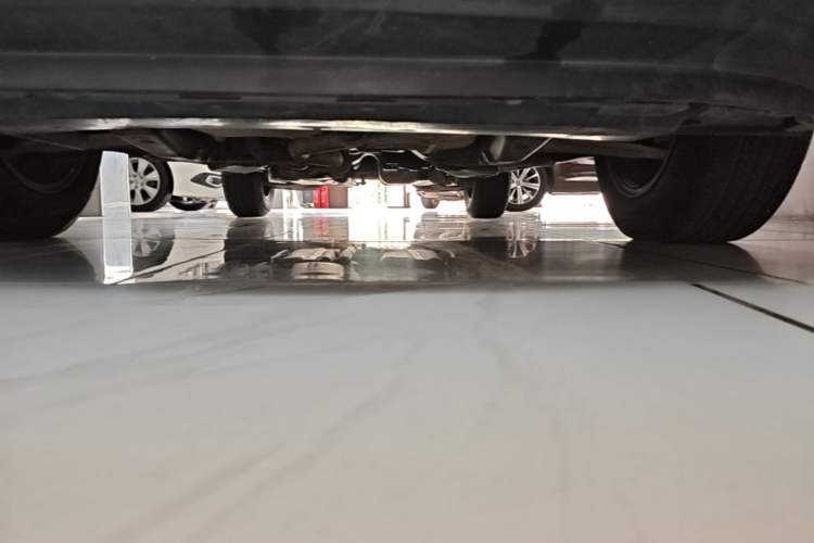 Used Cadillac SRX 2015 3.0L Elite Model Chassis Front