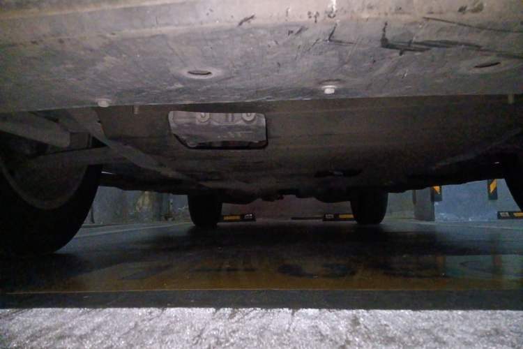 Used Cadillac SRX 2015 3.0L Elite Model Chassis Front