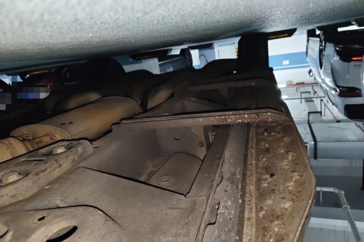 Used Cadillac SRX 2015 3.0L Elite Model Chassis Front Right