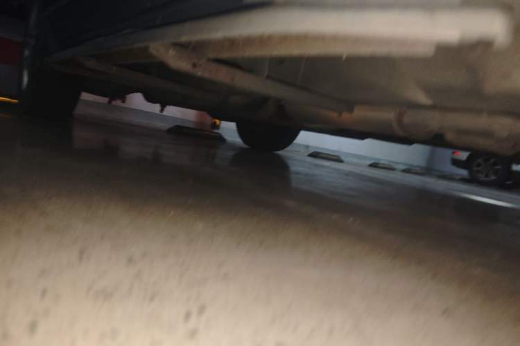 Used Cadillac SRX 2015 3.0L Comfort Version Chassis Front Right