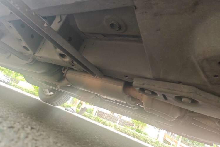 Used Cadillac SRX 2015 3.0L Elite Model Chassis Front Right