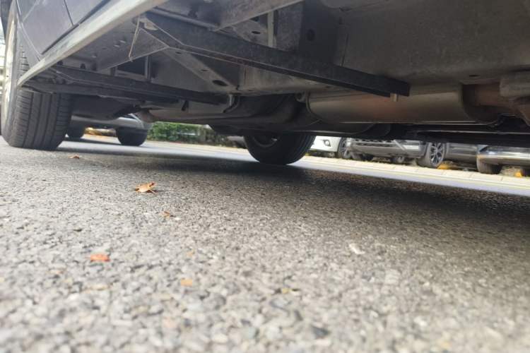 Used Cadillac SRX 2015 3.0L Elite Model Chassis Front Right
