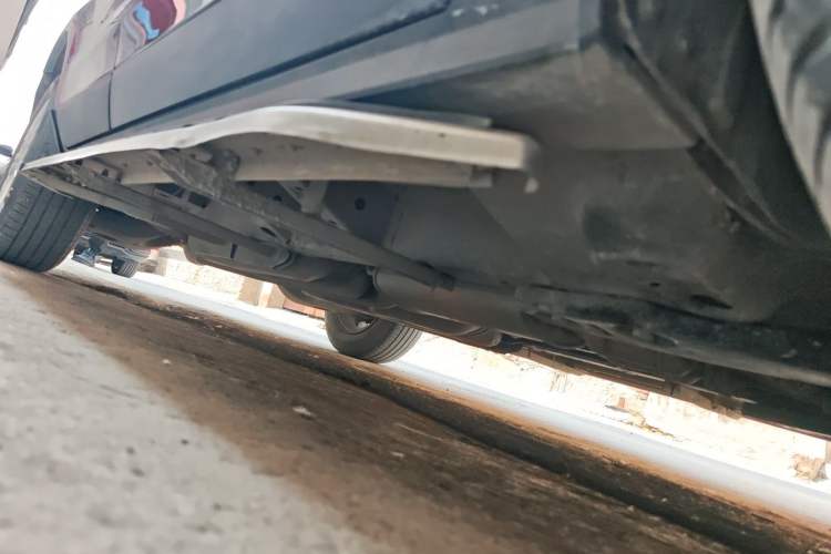 Used Cadillac SRX 2015 3.0L Elite Model Chassis Front Right