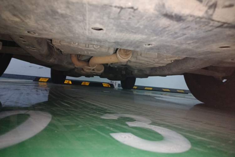 Used Cadillac SRX 2015 3.0L Elite Model Chassis Front