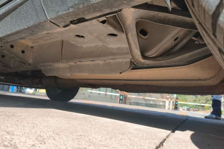 Used Cadillac SRX 2015 3.0L Elite Model Chassis Rear Left