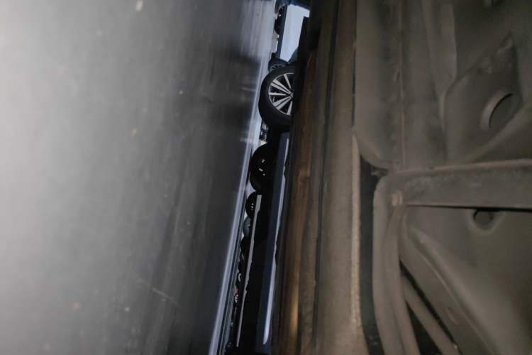 Used Cadillac SRX 2015 3.0L Elite Model Chassis Rear Left