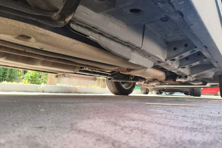 Used Cadillac SRX 2015 3.0L Elite Model Chassis Rear Right