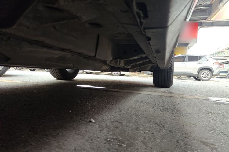 Used Cadillac SRX 2015 3.0L Luxury Model Chassis Rear Right