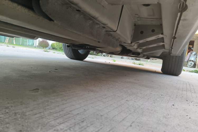 Used Cadillac SRX 2015 3.0L Elite Model Chassis Rear Right