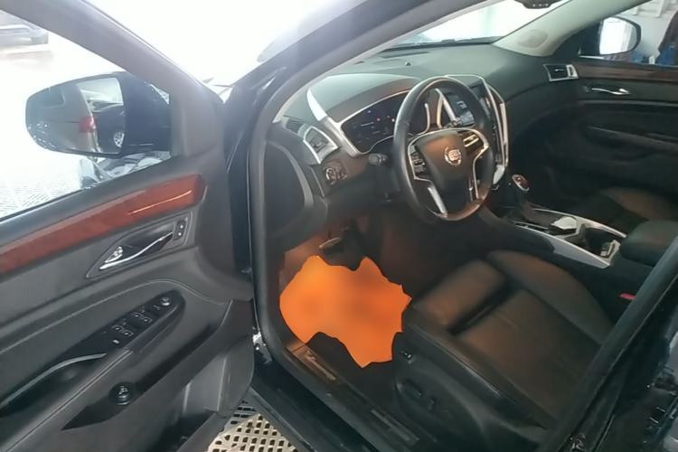 Used Cadillac SRX 2015 3.0L Luxury Model Driver Seat
