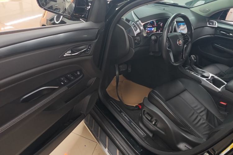 Used Cadillac SRX 2015 3.0L Comfort Version Driver Seat