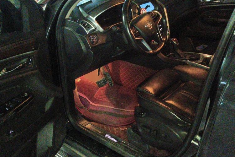 Used Cadillac SRX 2015 3.0L Elite Model Driver Seat