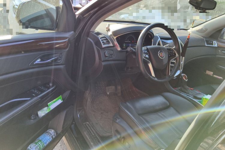 Used Cadillac SRX 2015 3.0L Elite Model Driver Seat